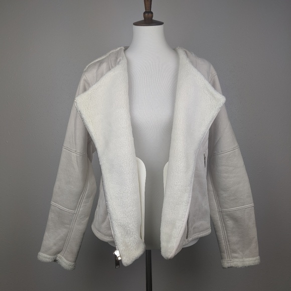 new balance revitalize jacket